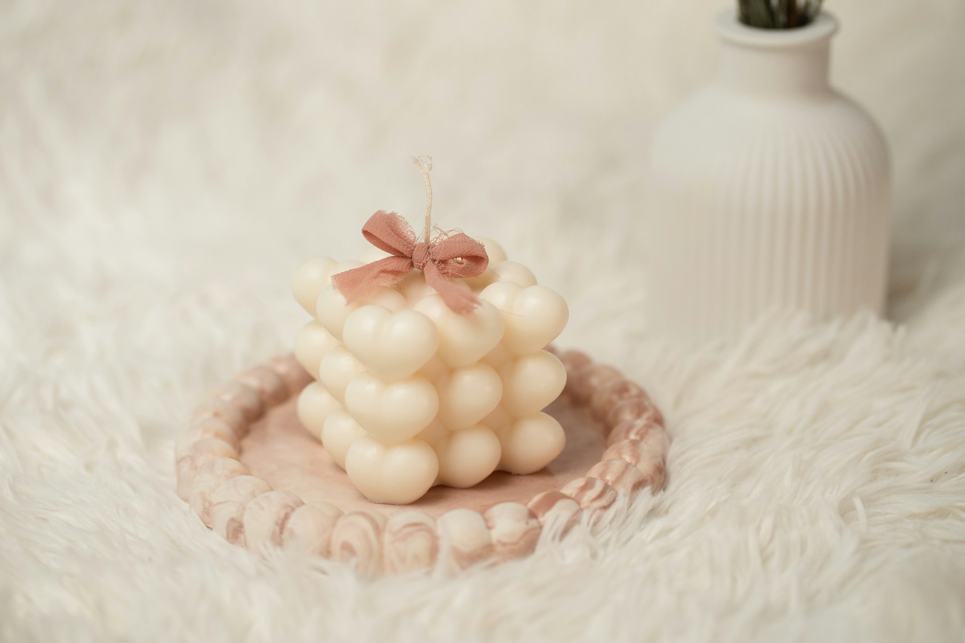 Quel récipient pour mettre des bougies en perles de cire ?